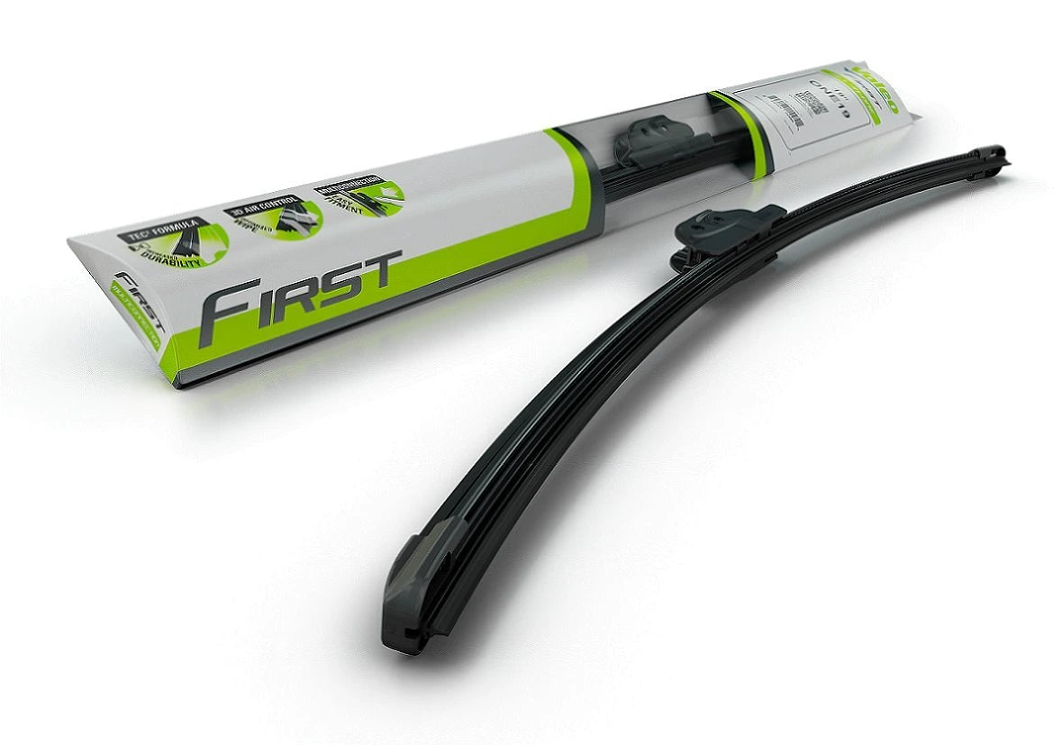 First Flat Wiper Blade | Valeo
